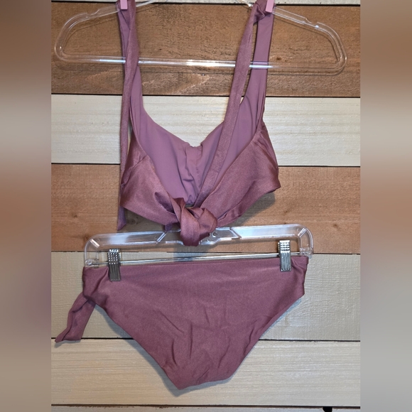 BECCA Bikini Set Top M/Bottom S - Picture 2 of 7